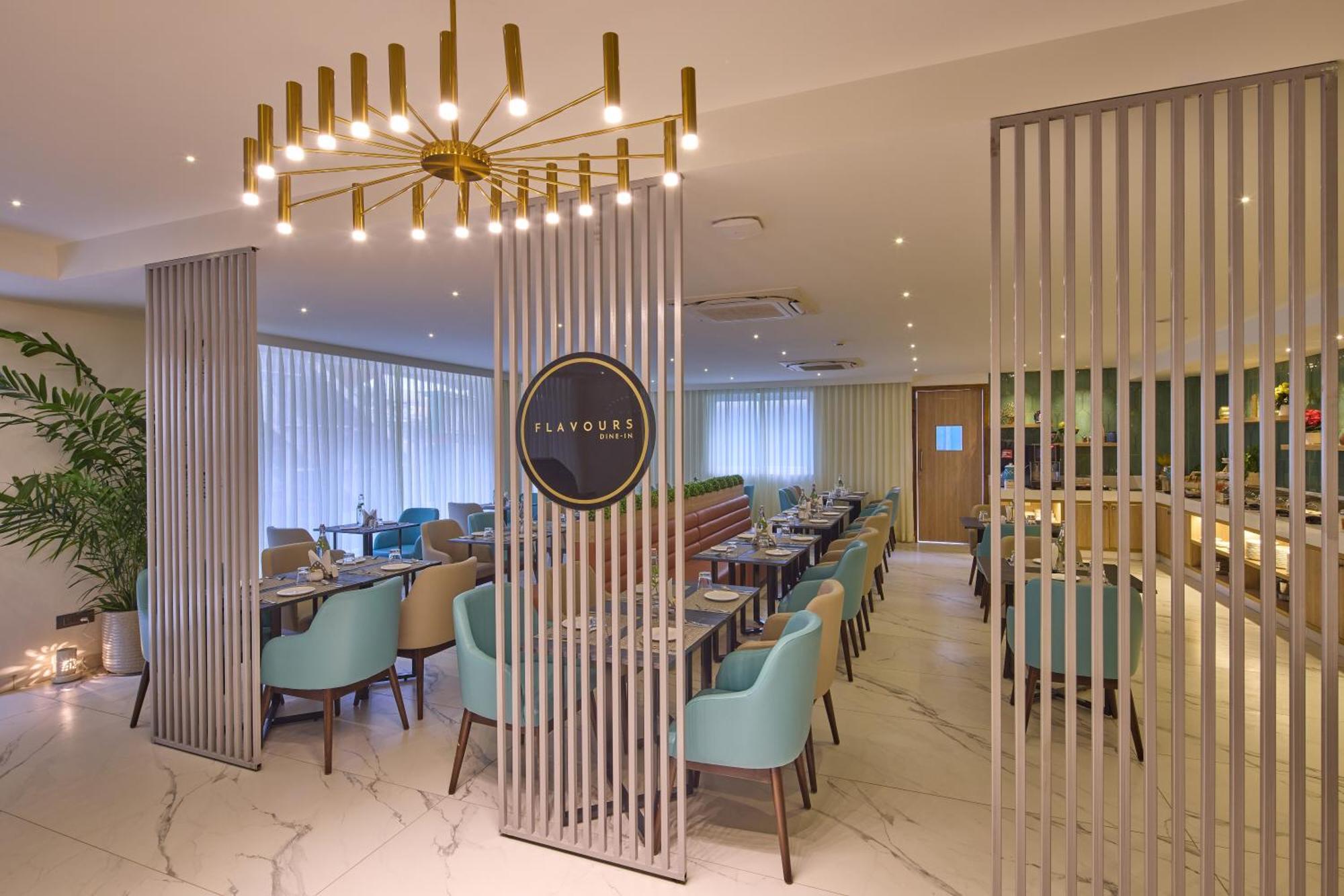 Grand Continent Hebbal A Sarovar Portico Affiliate Hotel Bangalore Dış mekan fotoğraf