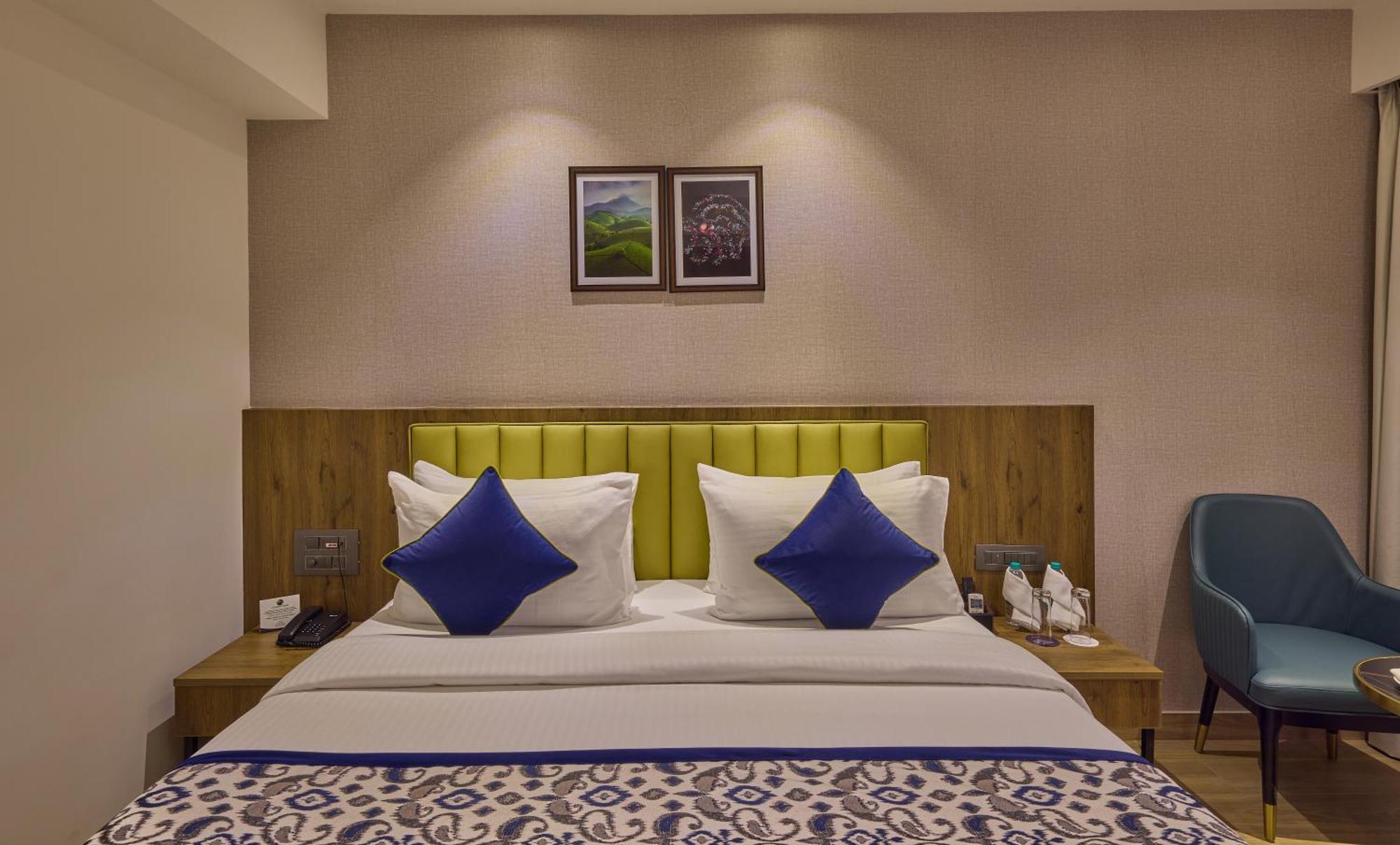 Grand Continent Hebbal A Sarovar Portico Affiliate Hotel Bangalore Dış mekan fotoğraf