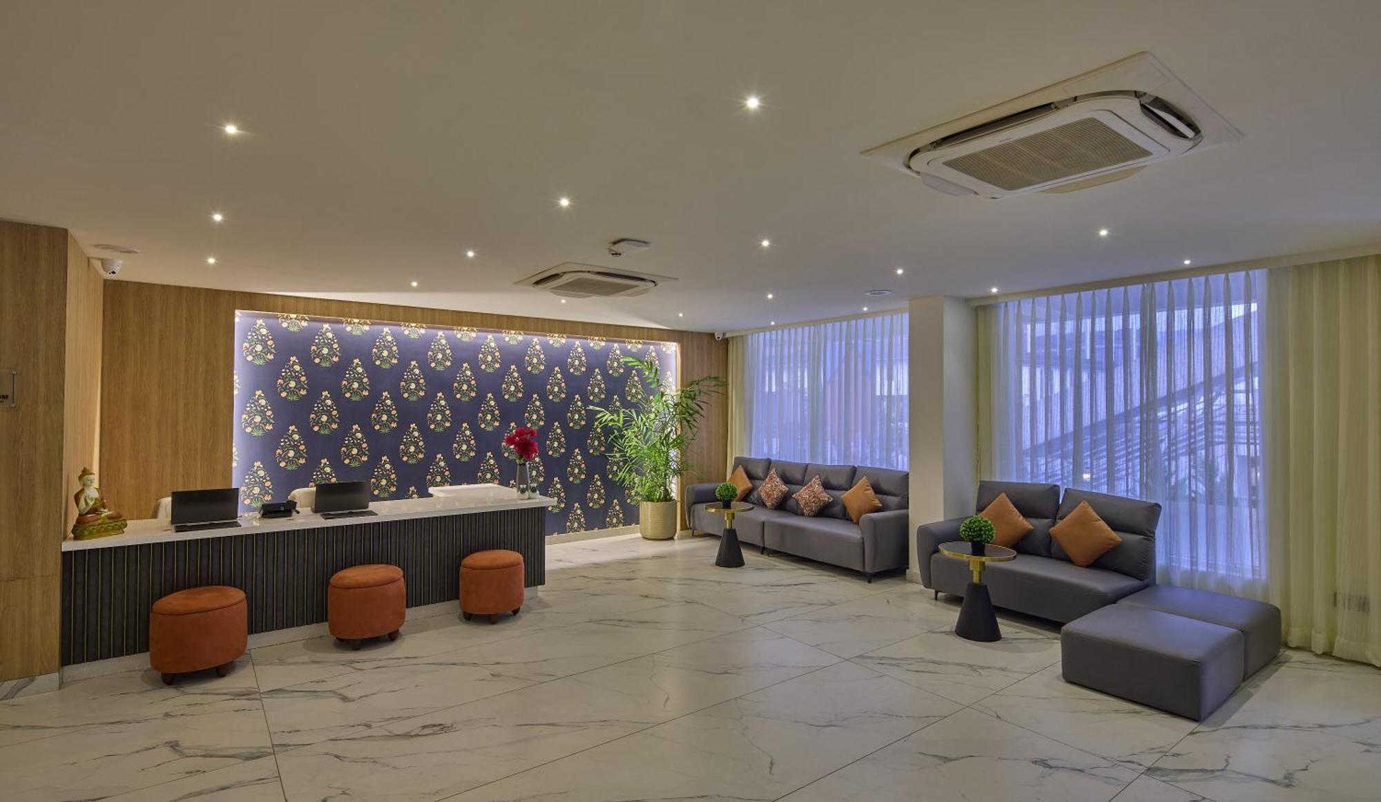 Grand Continent Hebbal A Sarovar Portico Affiliate Hotel Bangalore Dış mekan fotoğraf